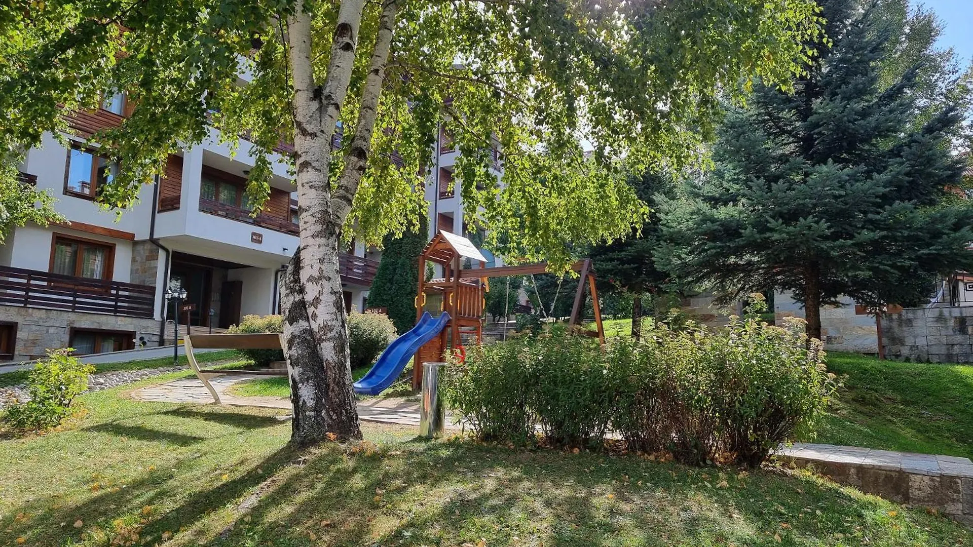 Pirin Deluxe Spa Studios Bansko 0*,  Bulgaria