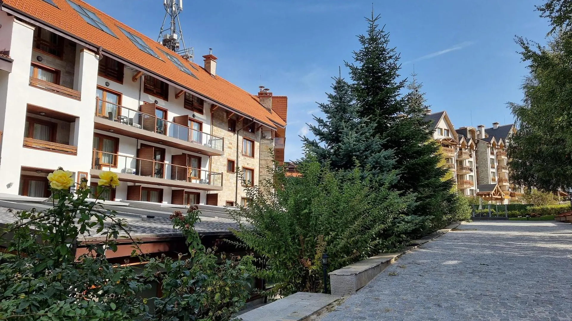 Pirin Deluxe Spa Studios Bansko