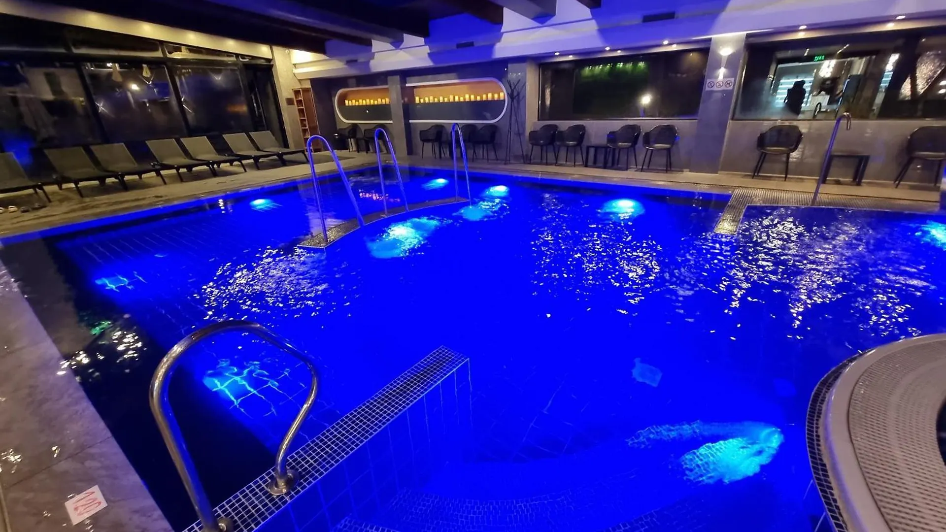 Pirin Deluxe Spa Studios Bansko Apartment
